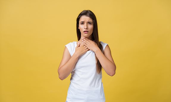 Angína, nebo jenom bolest v krku? 